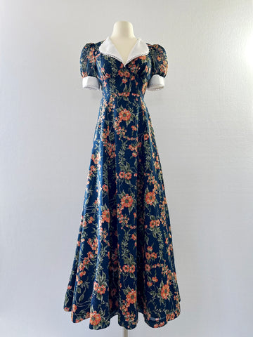 1960s Dreamscape Dress in Clementine Floral