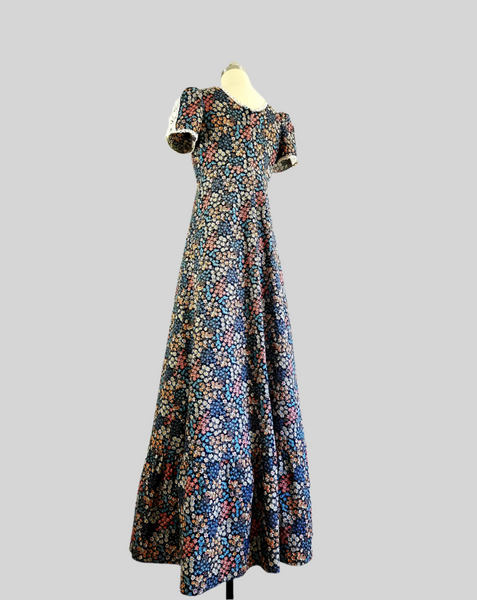 1970s Maxi - Noir Bohemain Floral